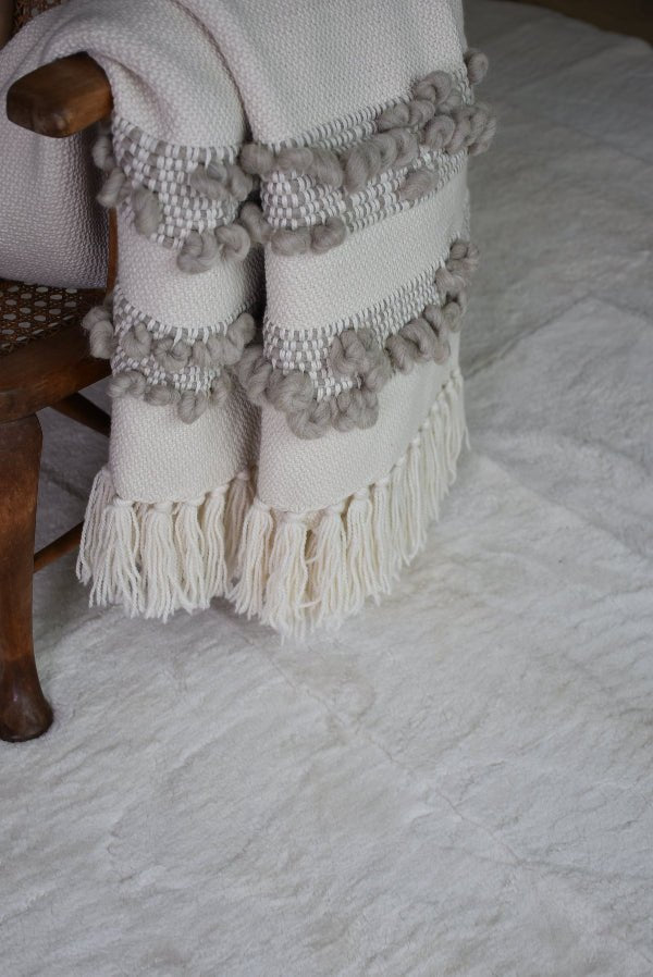Bubble Textured Cozy Throw Blanket - Image 7