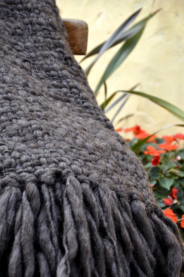Chunky Wool Flame Knit Blanket - Image 8